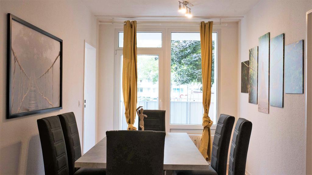 Stay And Work Duesseldorf Екстер'єр фото